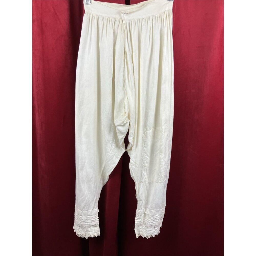 Antique Mid - Late Victorian Bloomer pantalettes white cotton C 1870 - 1890